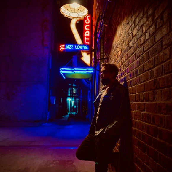 Meet your Posher, Bryan - Picture 1 of 1